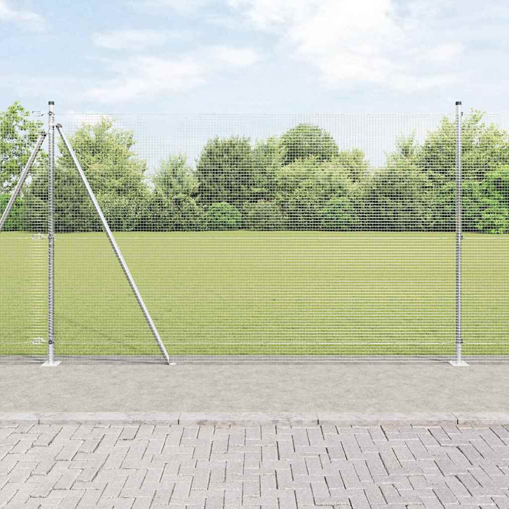 Svejset Trådhegn med Betonsokkel 10 x 1,5 m (B x H)
