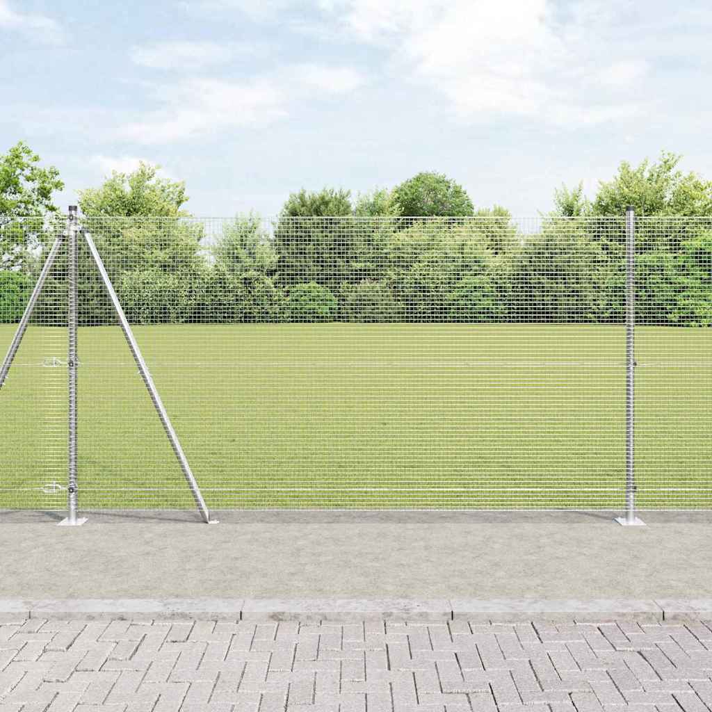 Svejset Trådhegn med Betonsokkel 25 x 1,2 m (B x H)