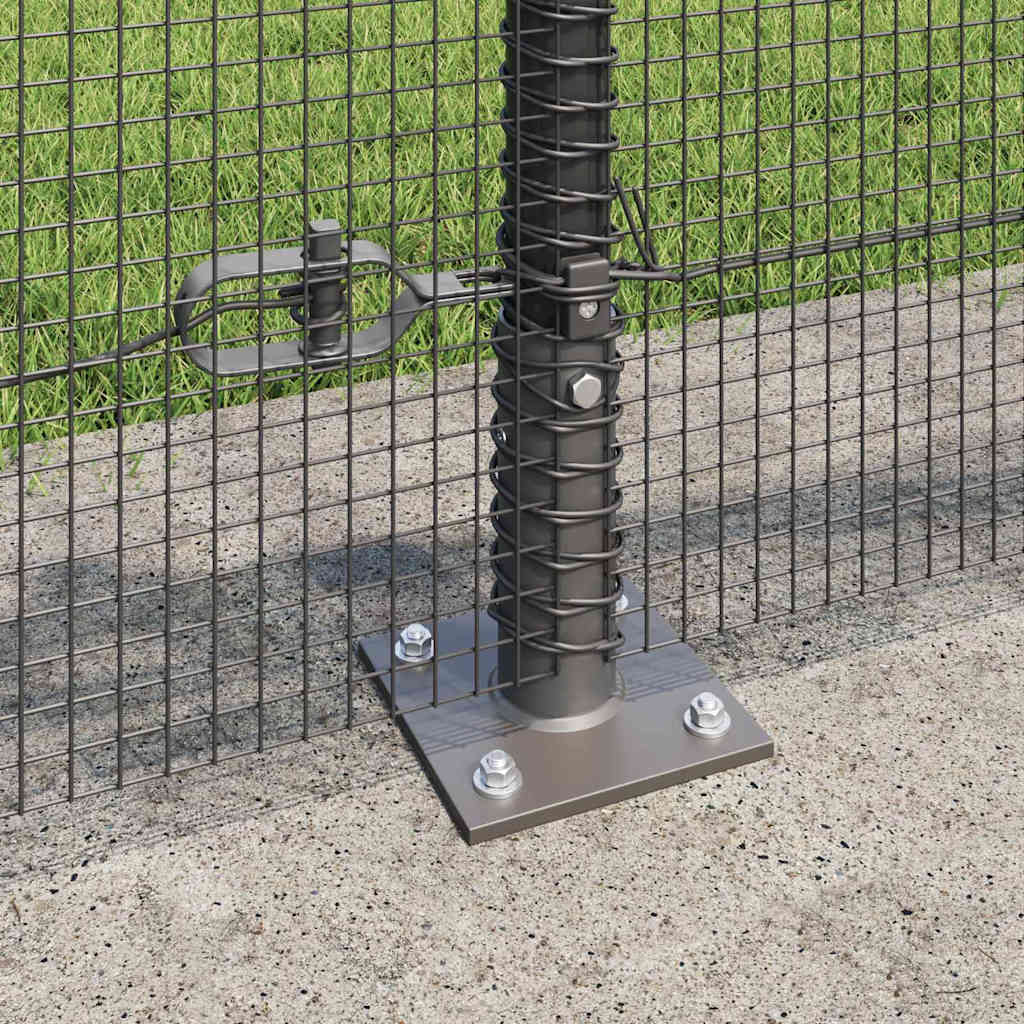 Svejset Trådhegn med Betonsokkel 25 x 0,5 m (B x H)