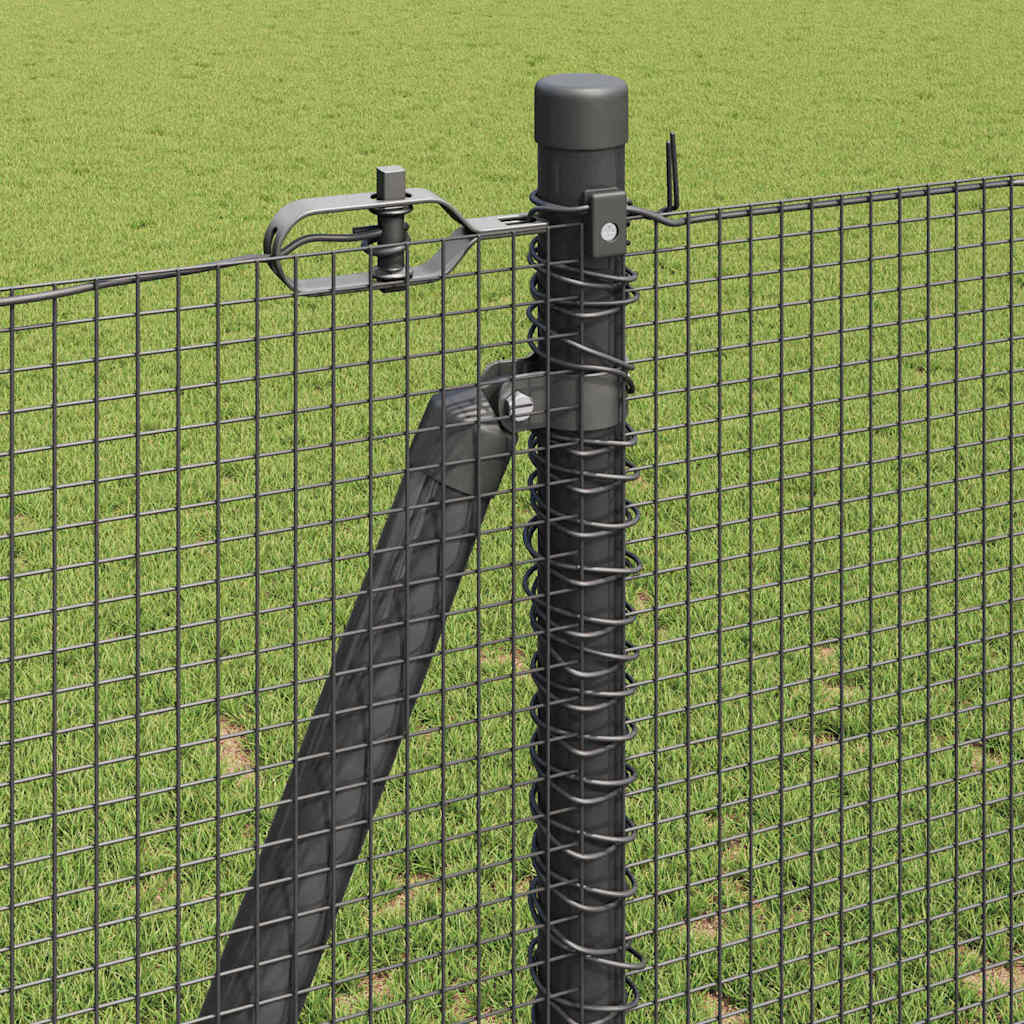 Svejset Trådhegn med Betonsokkel 50 x 1,2 m (B x H)