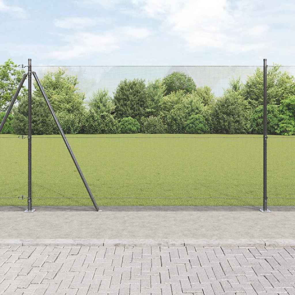 Svejset Trådhegn med Betonsokkel 50 x 1,5 m (B x H)