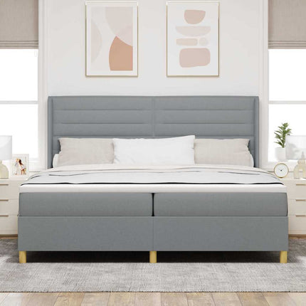 Box spring seng med madras Lysegrå 200 x 200 cm Stof