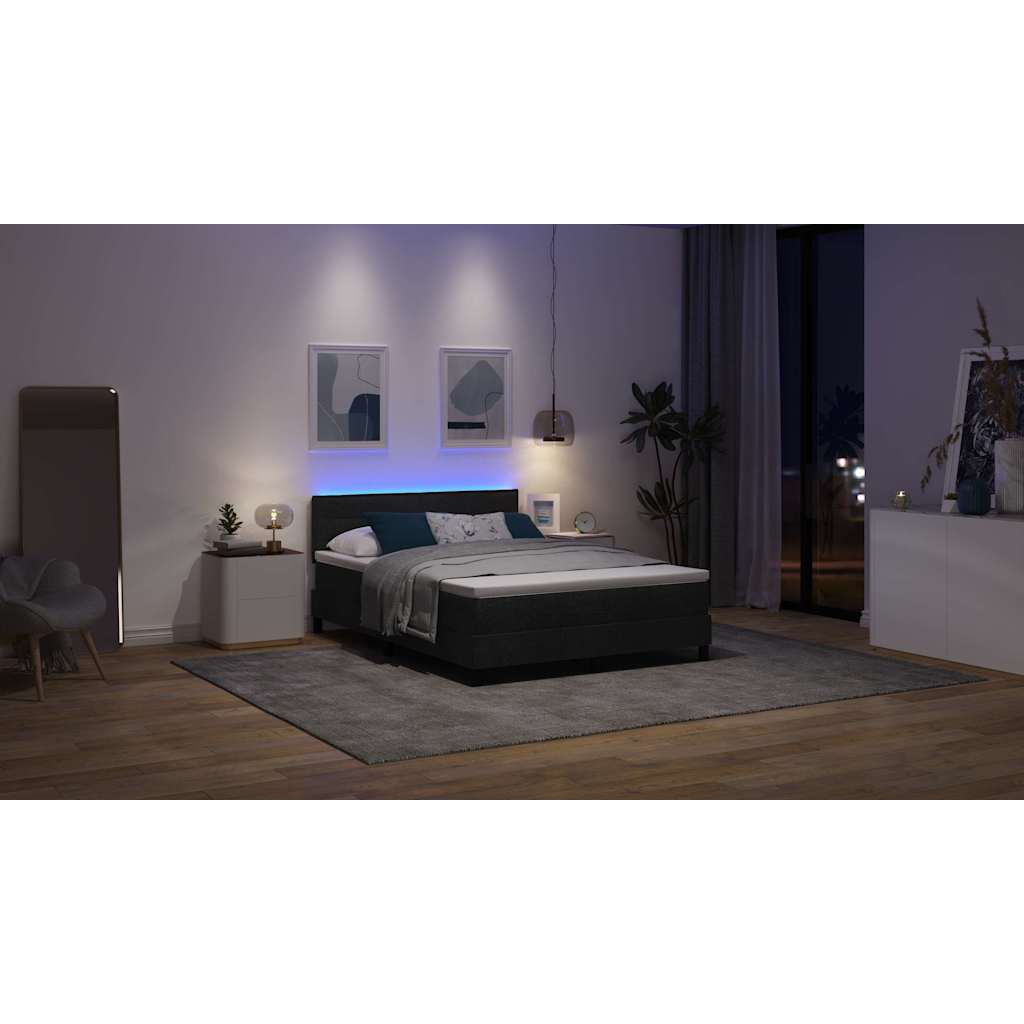Box spring seng med madras med LED Sort 140 x 200 cm Stof