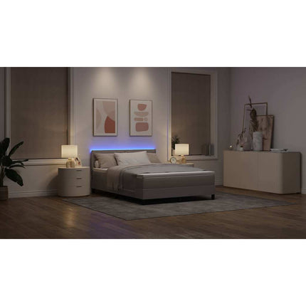 Box spring seng med LED-lysstrimler Gråbrun 140 x 200 cm Stof