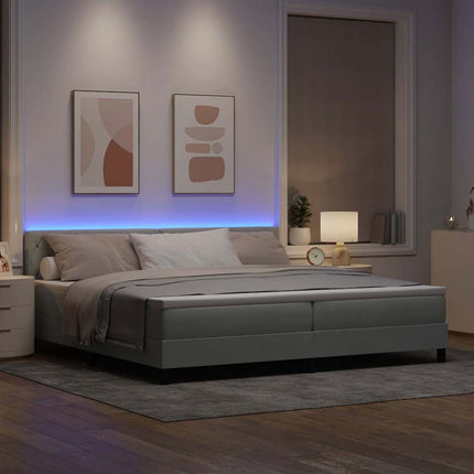 LED Box Spring Bed med madras Lysegrå 200 x 200 cm Fløjl
