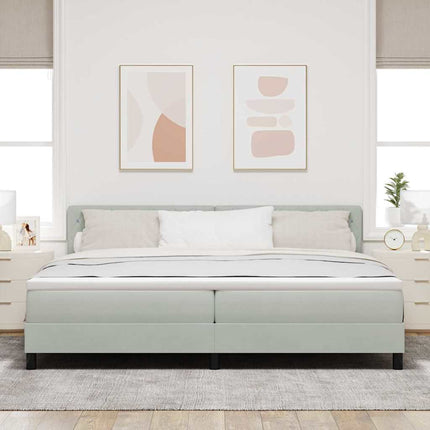 LED Box Spring Bed med madras Lysegrå 200 x 200 cm Fløjl