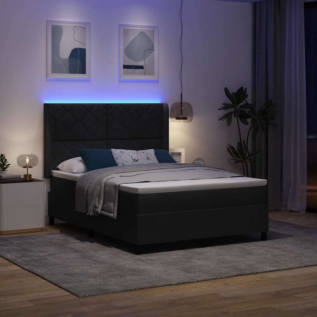 Box spring seng med LED-lysstrimler Sort 140 x 190 cm Fløjl