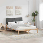 Sengestel med hovedgærde Brun 135 x 190 cm Massiv fyrretræ