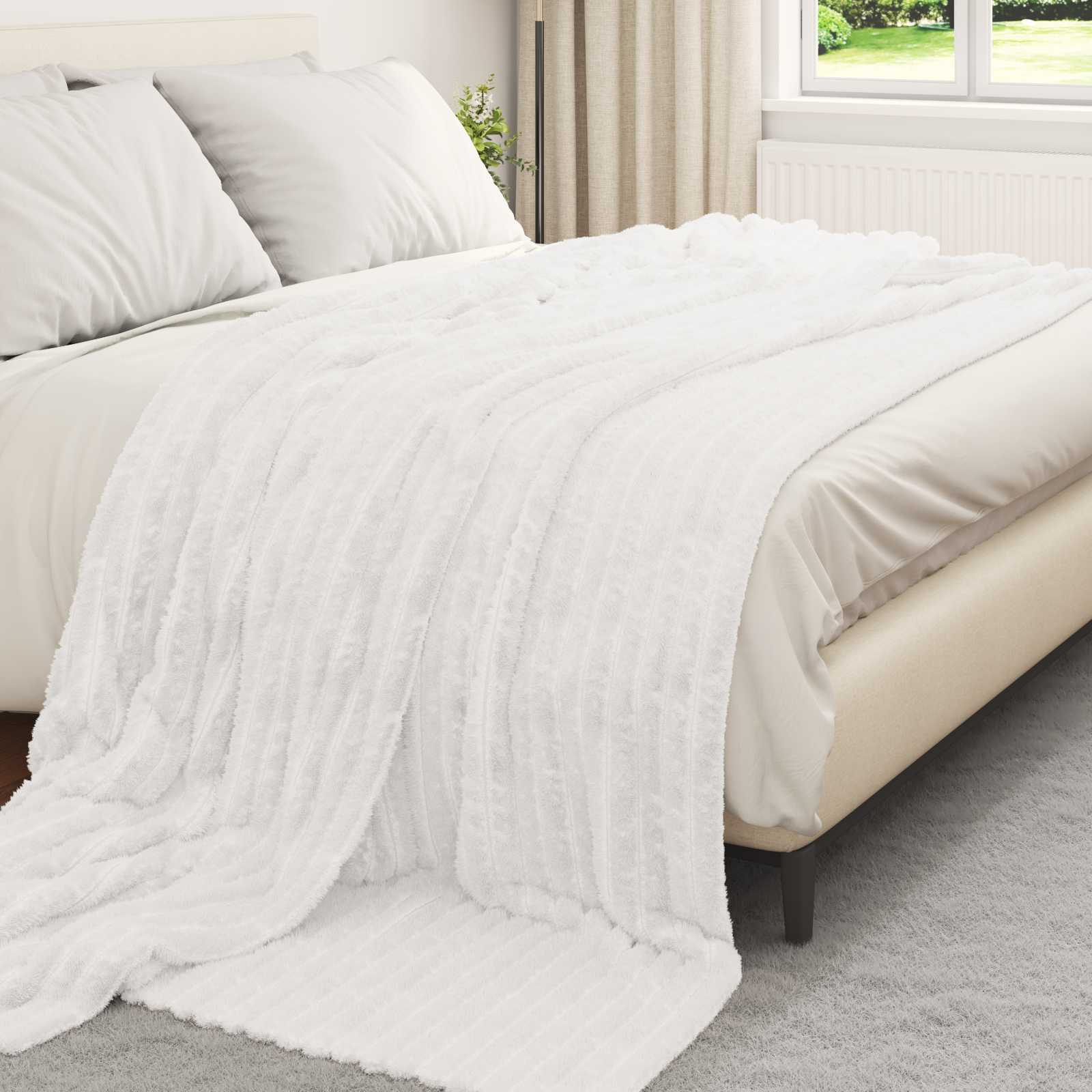 Kastetæpper 6 pcs Hvid 270 x 240 cm Fleece