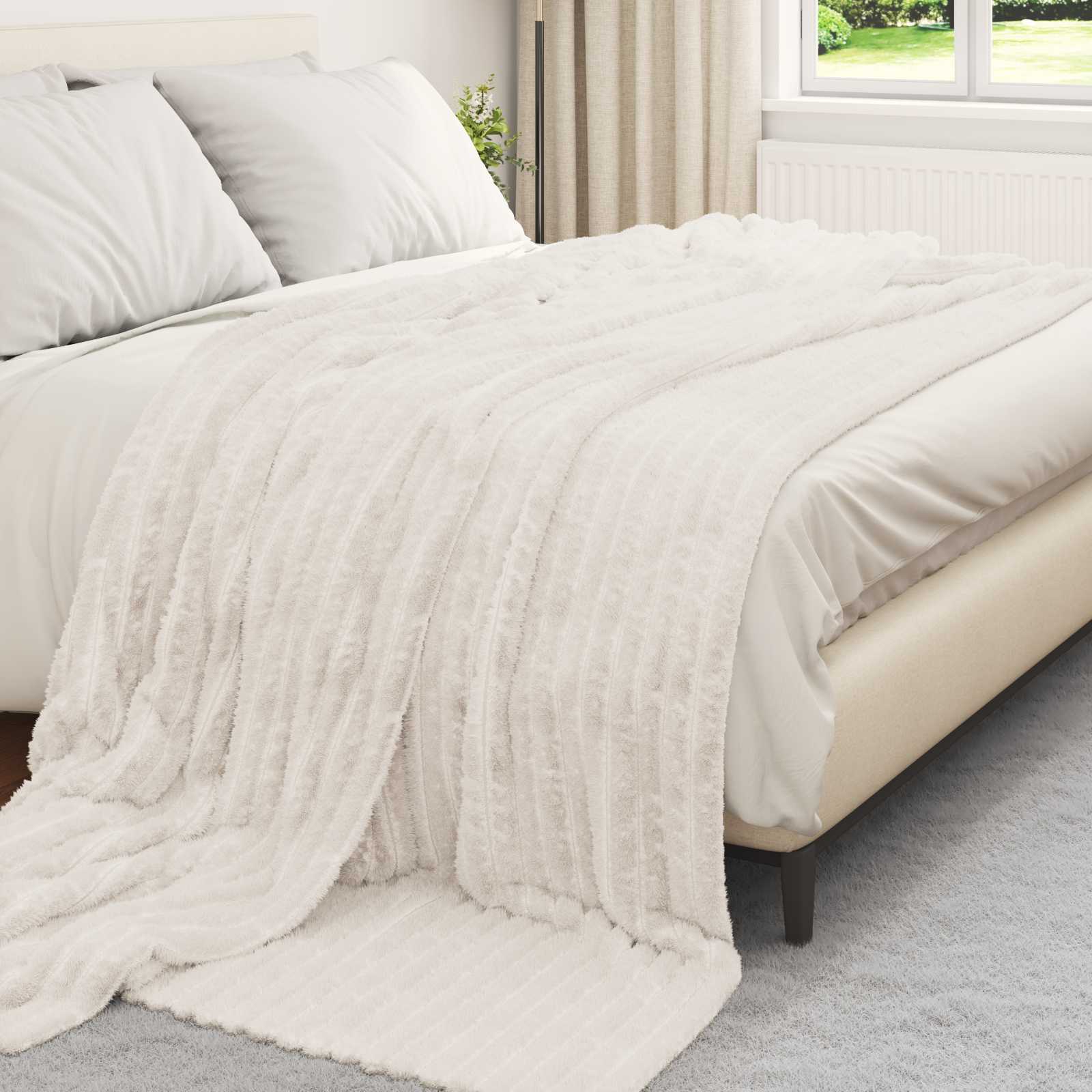 Kastetæpper 6 pcs Creme 270 x 240 cm Fleece