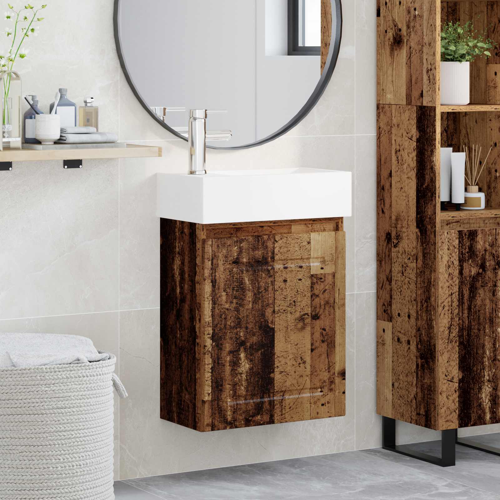 Badevrelses Vanity-enhed med Armatur Gammelt tr