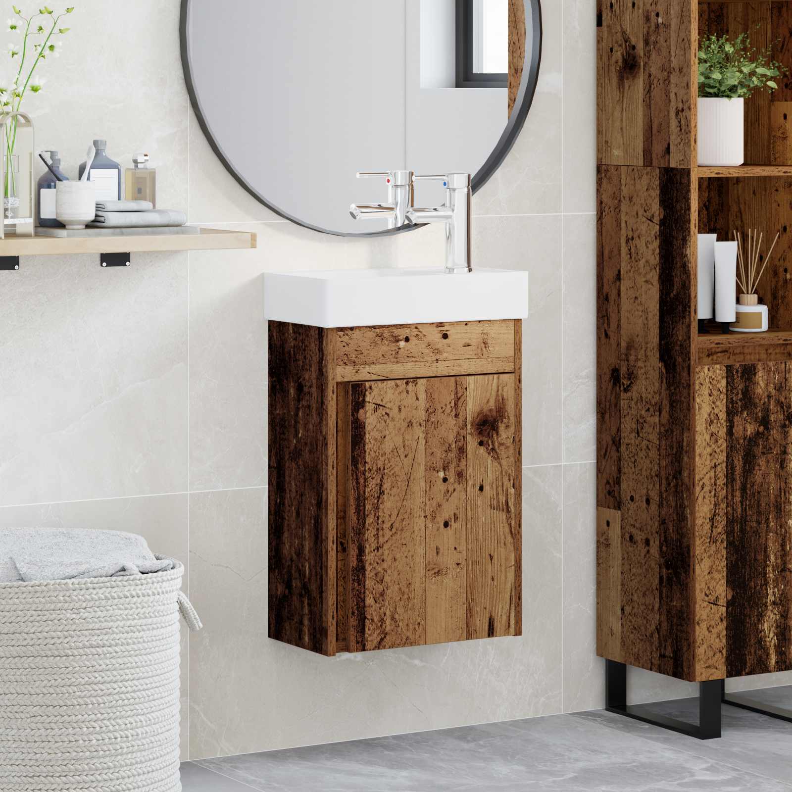 Badevrelses Vanity-enhed med Armatur Gammelt tr