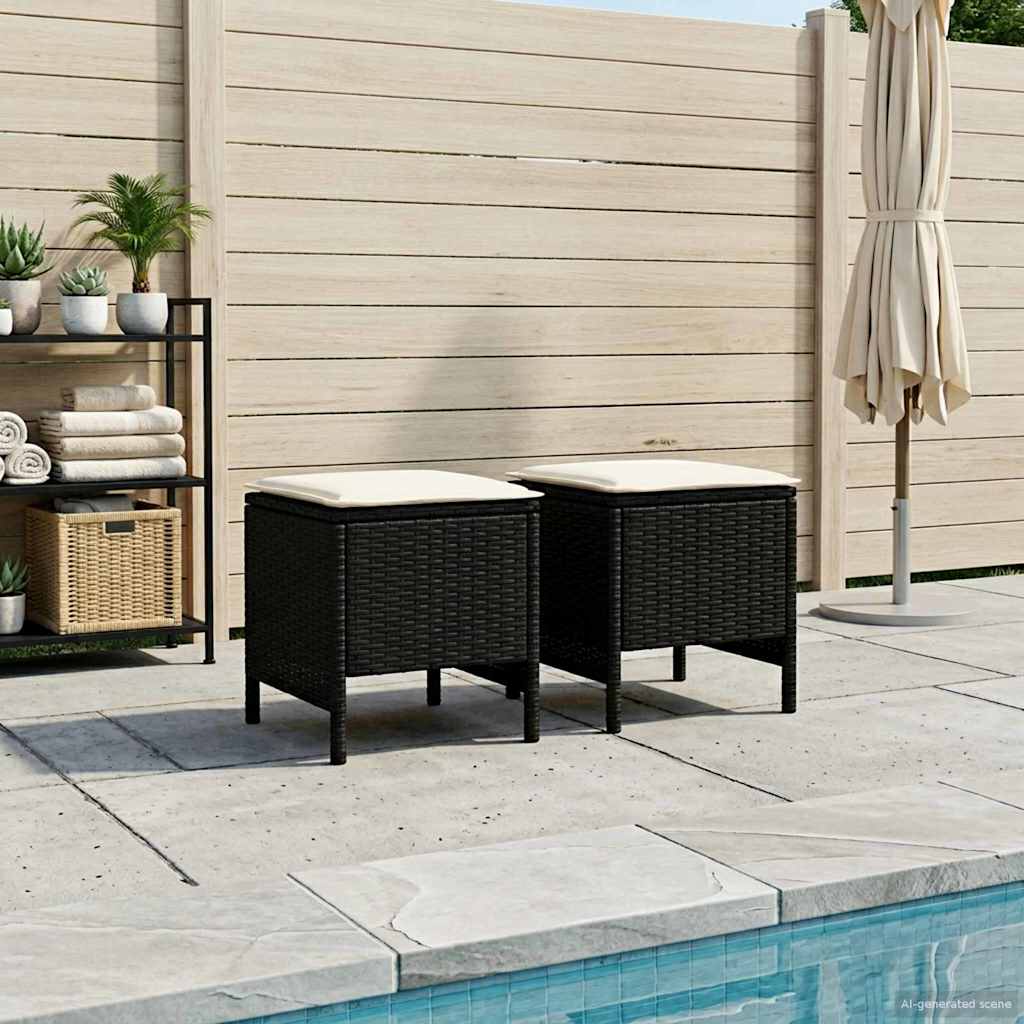 2 stk. havepuf i PE-rattan sort og cream med hynder