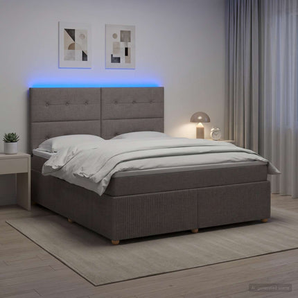 LED boksmadrasseng med madras Gråbrun 140 x 190 cm Stof
