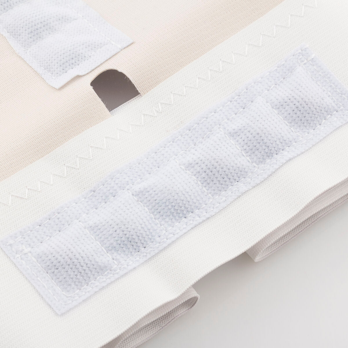 V13HC2941B8E3F31BE573BD1D053F93C6292R5274454P5