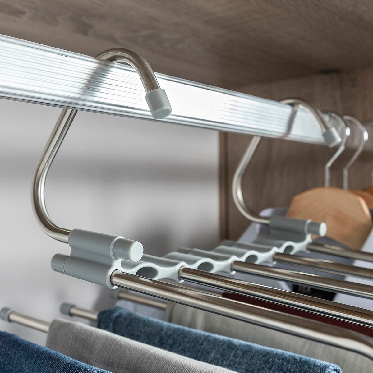 V13HE9C61C13F4BDDC53077C310FEBD67C90R5277804P7